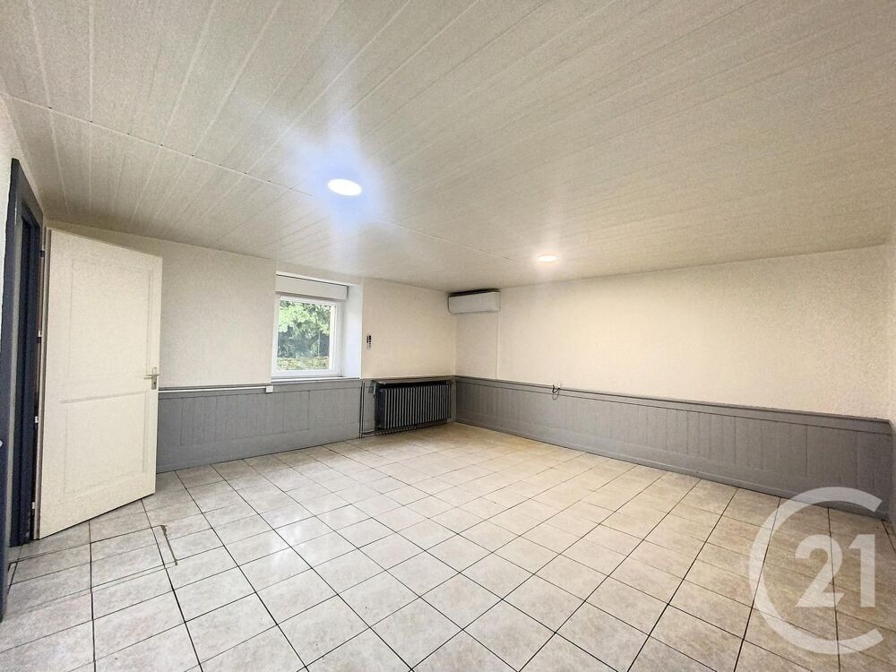 location Appartement - 5 pièce(s) - 120 m² Montenois (25260)