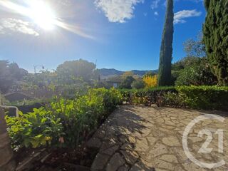  Maison � vendre 5 pi�ces 211 m�