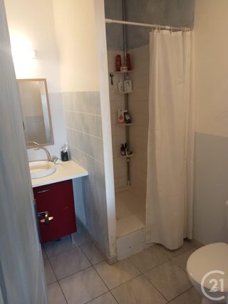  Appartement à louer 1 pièce 37 m²