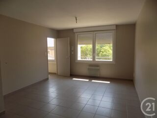  Appartement à louer 1 pièce 25 m²