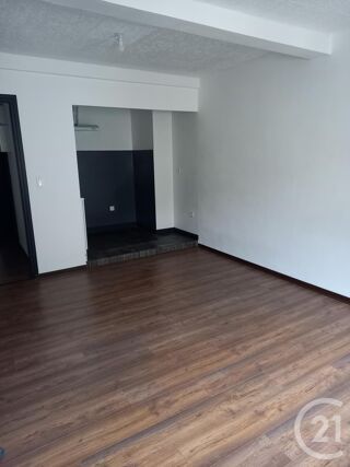  Appartement à louer 1 pièce 44 m²