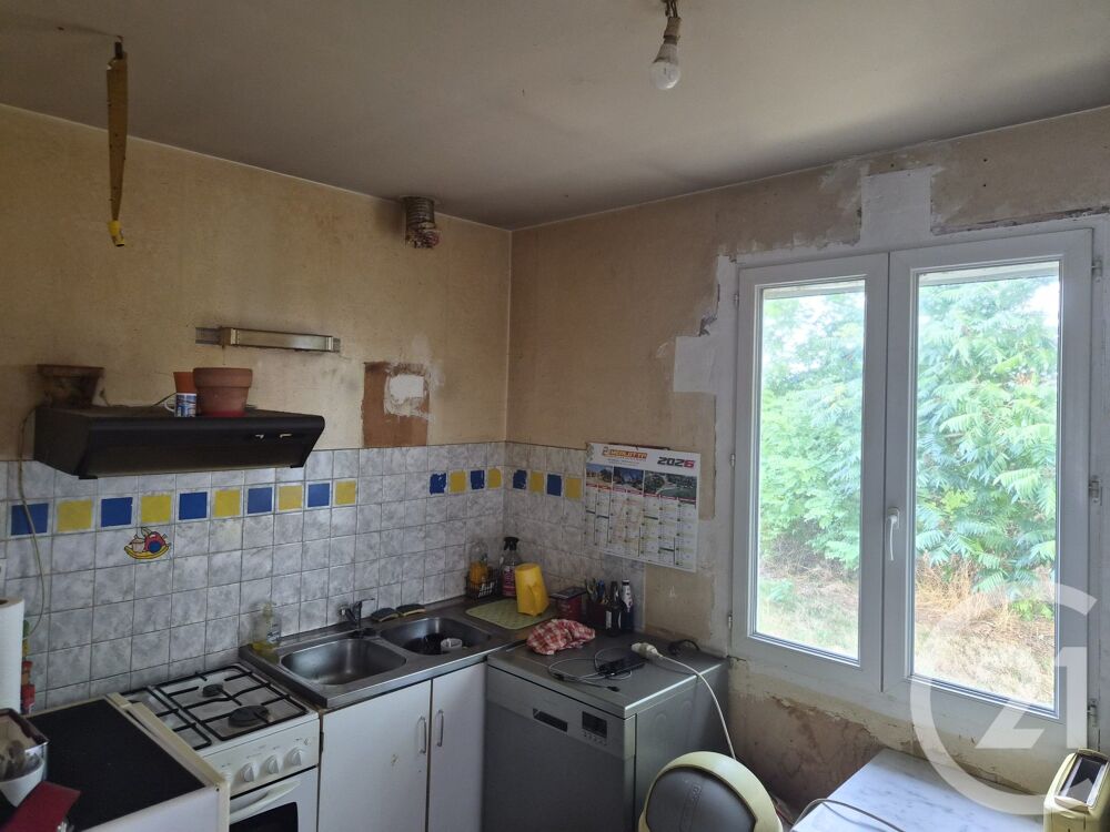 À Chaulgnes, découvrez une maison à rénover entièrement,....