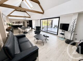  Maison à vendre 7 pièces 211 m²