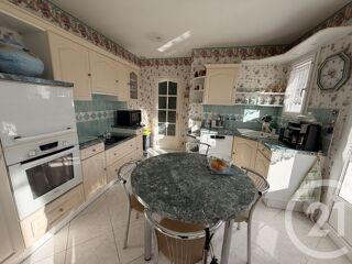  Maison  vendre 4 pices 160 m