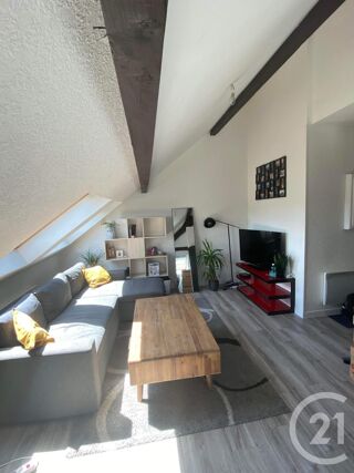  Appartement à louer 2 pièces 32 m²