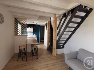  Appartement à louer 2 pièces 50 m²