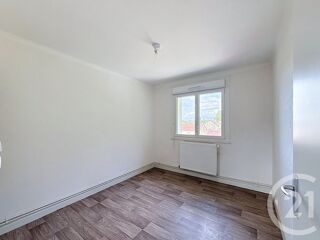 Appartement à louer 3 pièces 51 m²
