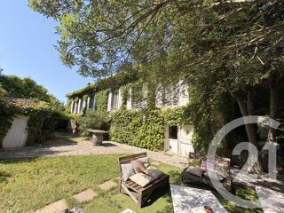  Maison à vendre 10 pièces 342 m²