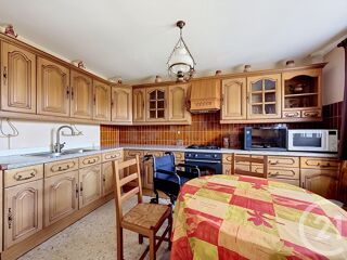 vente Maison - 3 pièce(s) - 297 m² Verneuil-en-Bourbonnais (03500)