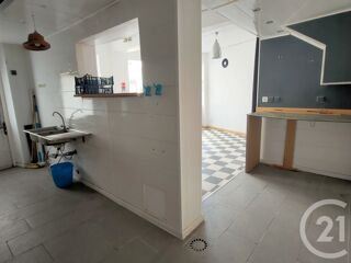  Immeuble à vendre 163 m²