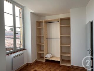  Appartement à louer 2 pièces 35 m²
