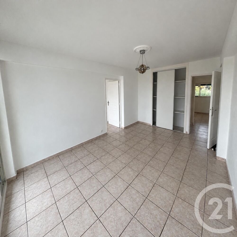location Appartement - 4 pièce(s) - 69 m² Grasse (06130)