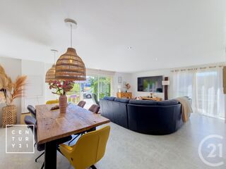  Maison à vendre 6 pièces 319 m²