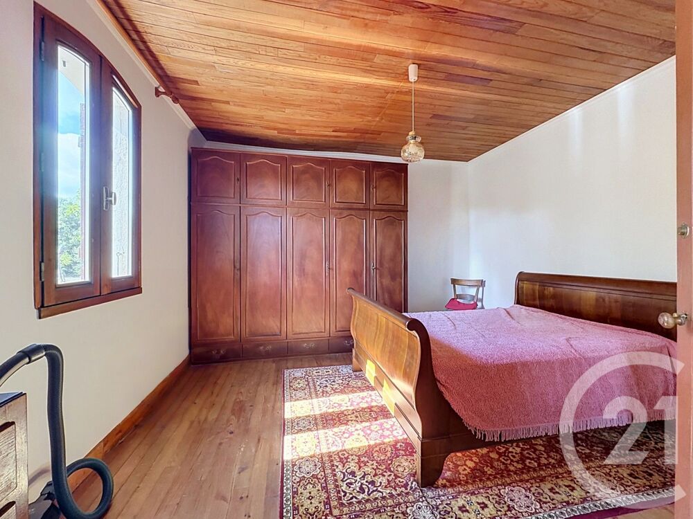 vente Maison - 5 pièce(s) - 330 m² Mussidan (24400)