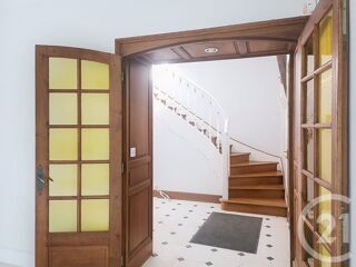  Maison � vendre 6 pi�ces 269 m�