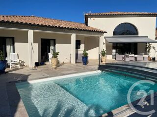  Maison � vendre 4 pi�ces 233 m�