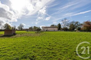  Maison � vendre 9 pi�ces 313 m�