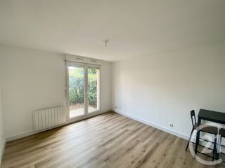  Appartement à louer 2 pièces 34 m²