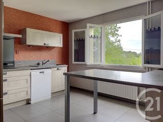 Maison à vendre 8 pièces 196 m²