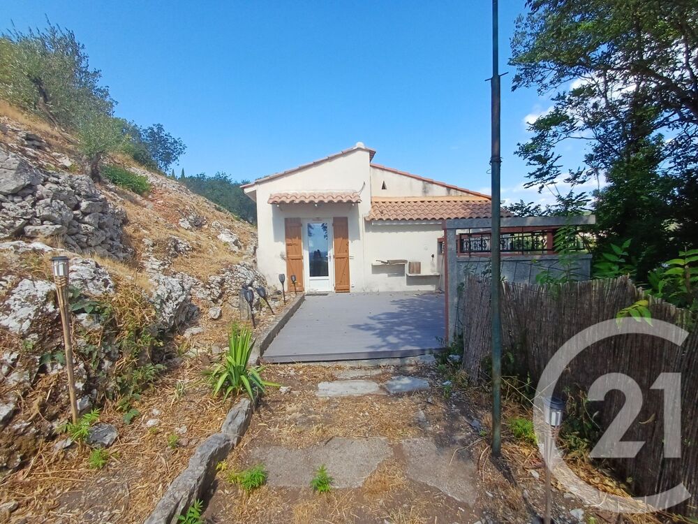 Nichée sur les hauteurs d'Alès, cette maison de 78m² vou....