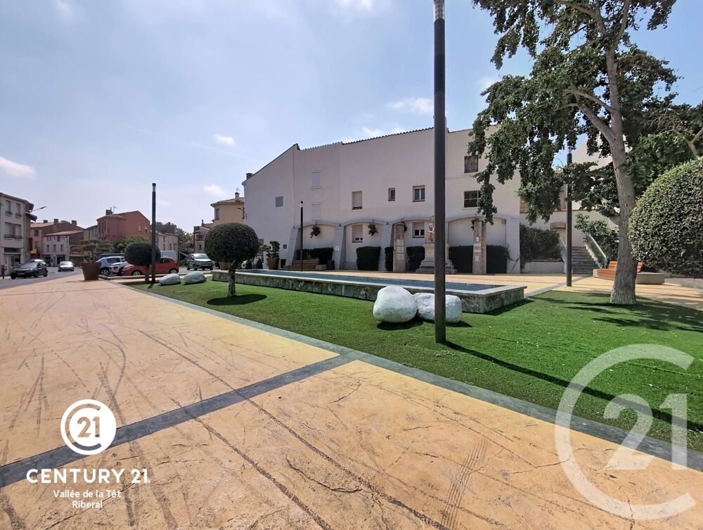 Maison à vendre à Saint-Estève avec local professionnel ....