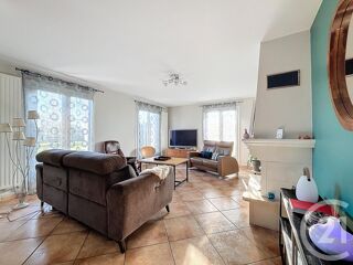  Maison  vendre 6 pices 260 m