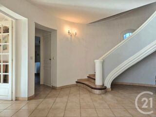  Maison � vendre 6 pi�ces 210 m�