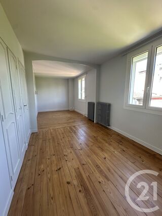  Maison à louer 4 pièces 107 m²