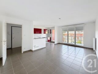  Appartement à louer 3 pièces 65 m²