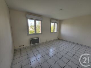  Appartement � louer 1 pi�ce 24 m� Chambray les tours