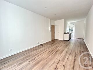  Appartement à louer 1 pièce 28 m²