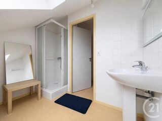  Appartement à louer 2 pièces 27 m²