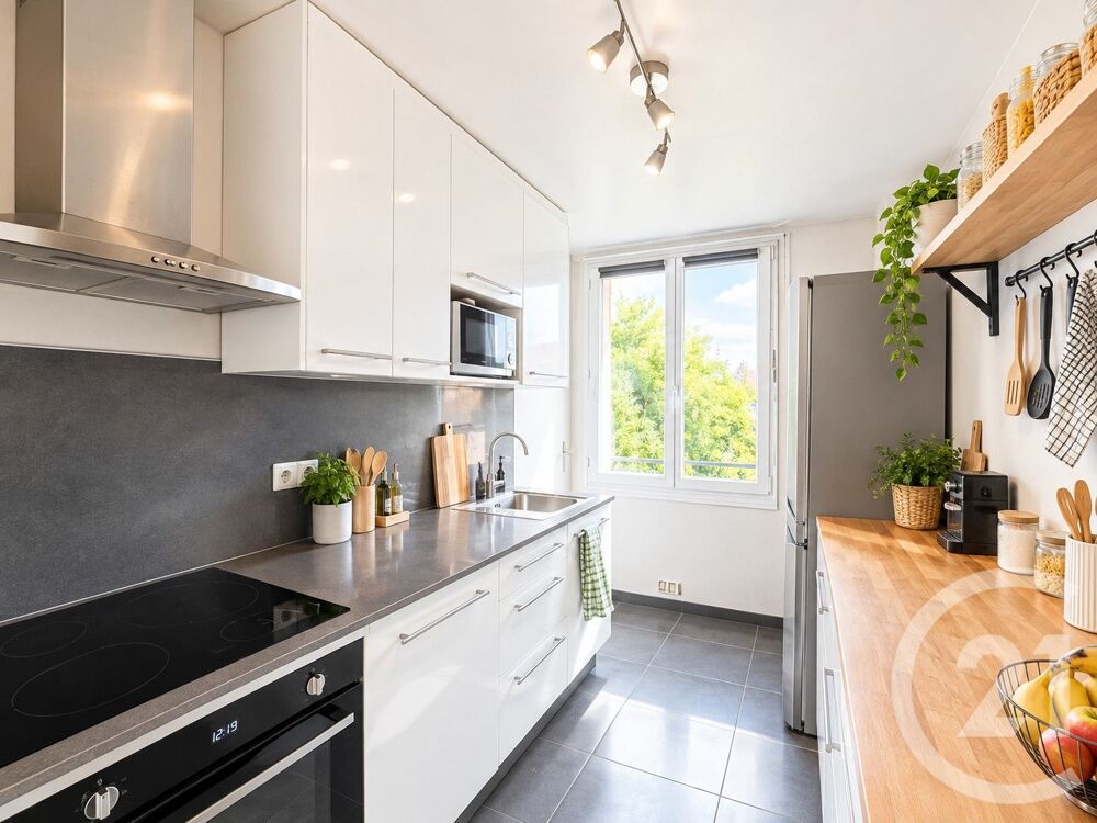 vente Appartement - 3 pièce(s) - 67 m² Villemomble (93250)