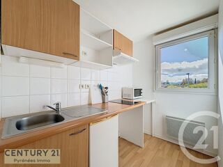  Appartement à louer 2 pièces 45 m²