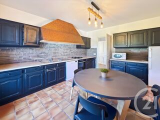  Maison � vendre 9 pi�ces 320 m�