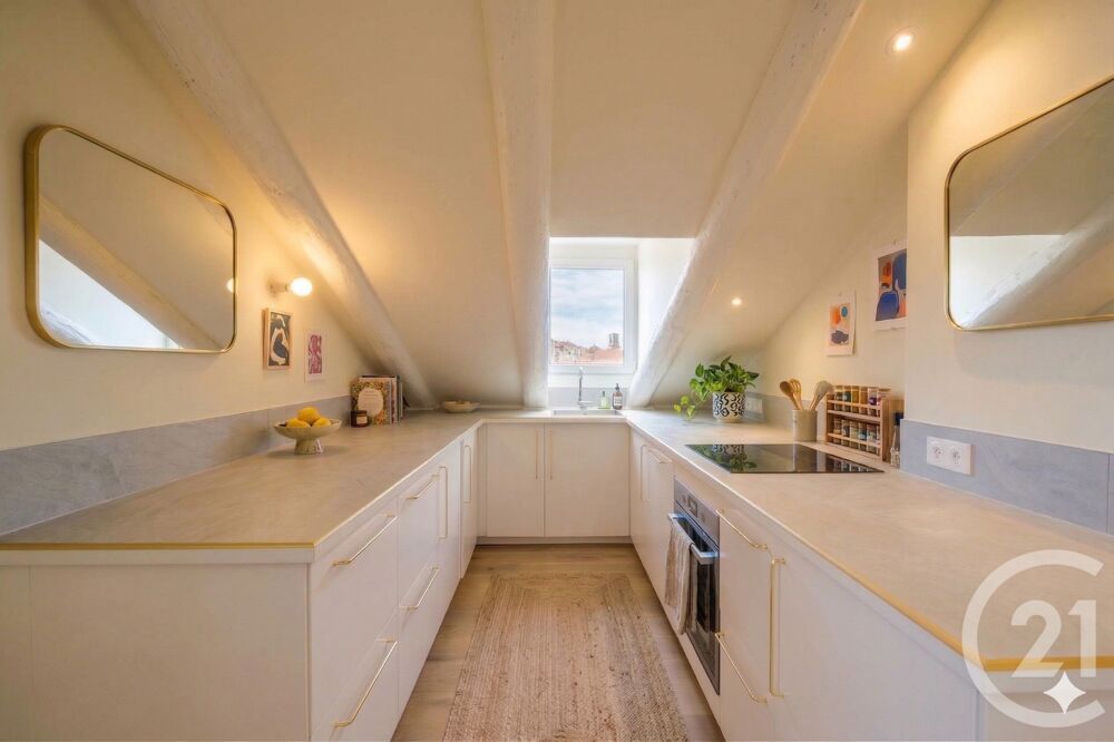 vente Appartement - 4 pièce(s) - 82 m² Nice (06300)