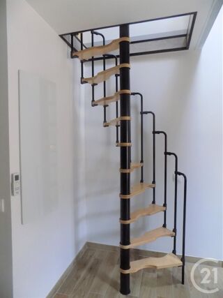  Appartement à louer 1 pièce 25 m²