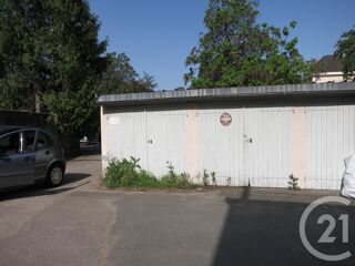 Parking / Garage � louer 13 m�