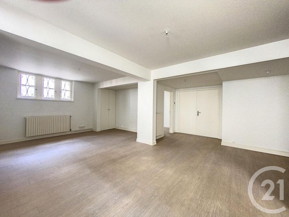 location Maison - 3 pièce(s) - 120 m² Saint-Pourçain-sur-Sioule (03500)