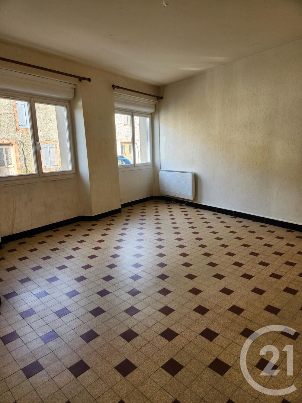 Dans un environnement calme et agréable de la commune de....