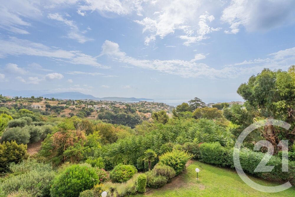 vente Appartement - 3 pièce(s) - 70 m² Nice (06200)