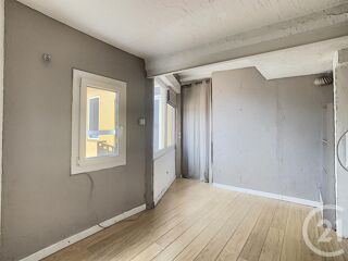  Appartement à louer 2 pièces 33 m²