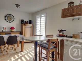  Maison � vendre 4 pi�ces 150 m�