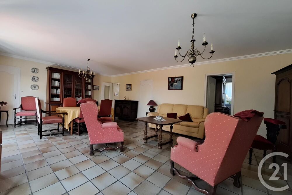 vente Maison - 6 pièce(s) - 240 m² Saint-Avé (56890)