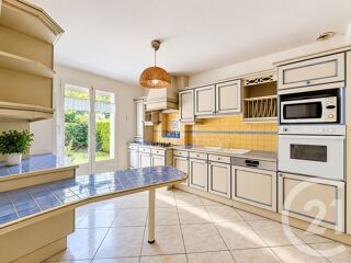 vente Maison - 9 pièce(s) - 282 m² Thiais (94320)