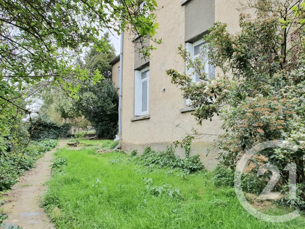 Dans un quartier situé à proximité de la Cité Médiévale ....
