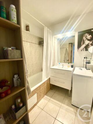  Appartement � vendre 3 pi�ces 61 m�