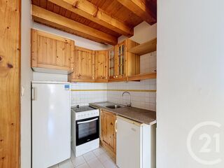  Appartement à louer 3 pièces 53 m²