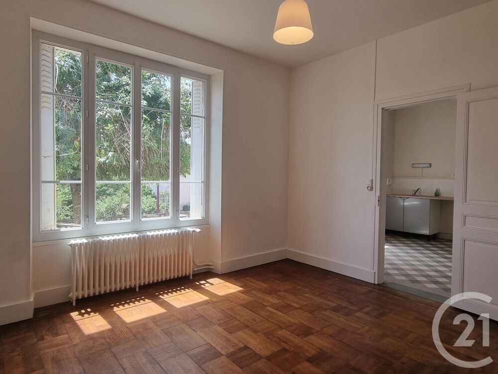 vente Maison - 6 pièce(s) - 450 m² Crézancy-en-Sancerre (18300)