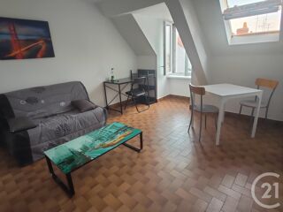  Appartement à louer 1 pièce 44 m²